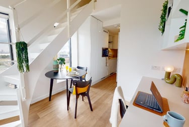 Bronze Studio at iQ Flinders House, Bear Point, 2 East Parkside, Greenwich, London, SE100FQ - Image 2